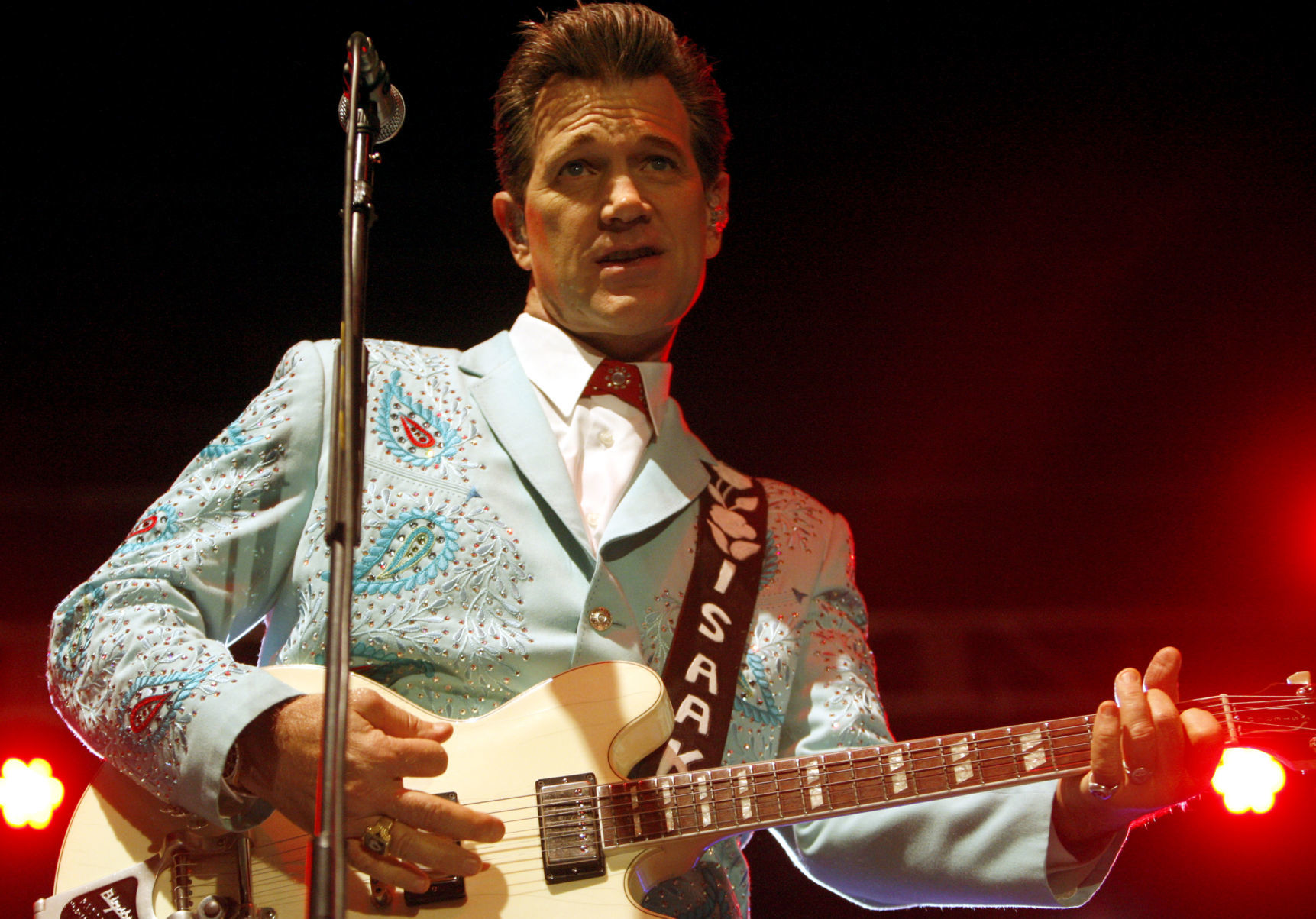 2012 - Chris Isaak